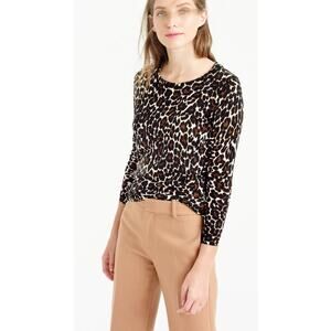 J Crew Leopard Print 100% Merino Wool Sweater Size Small round Neck Stretch